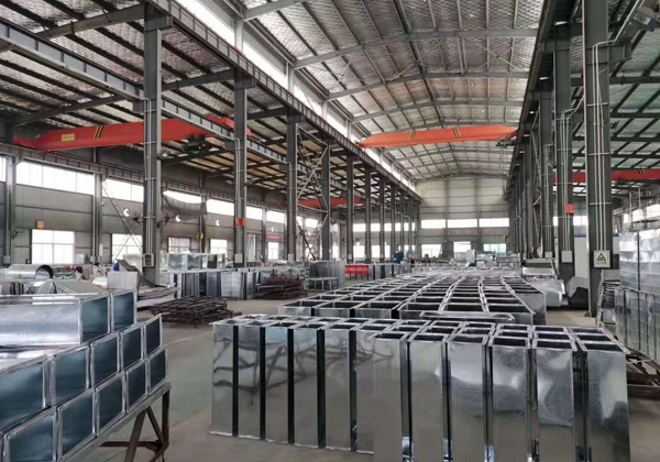 1727321190773964.jpg 十堰風(fēng)管加工廠小編介紹制造和保養(yǎng)的注意事項